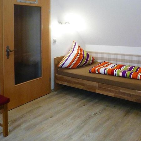 Holiday Apartment An Der Meisse, Bergen Bleckmar Eksteriør billede